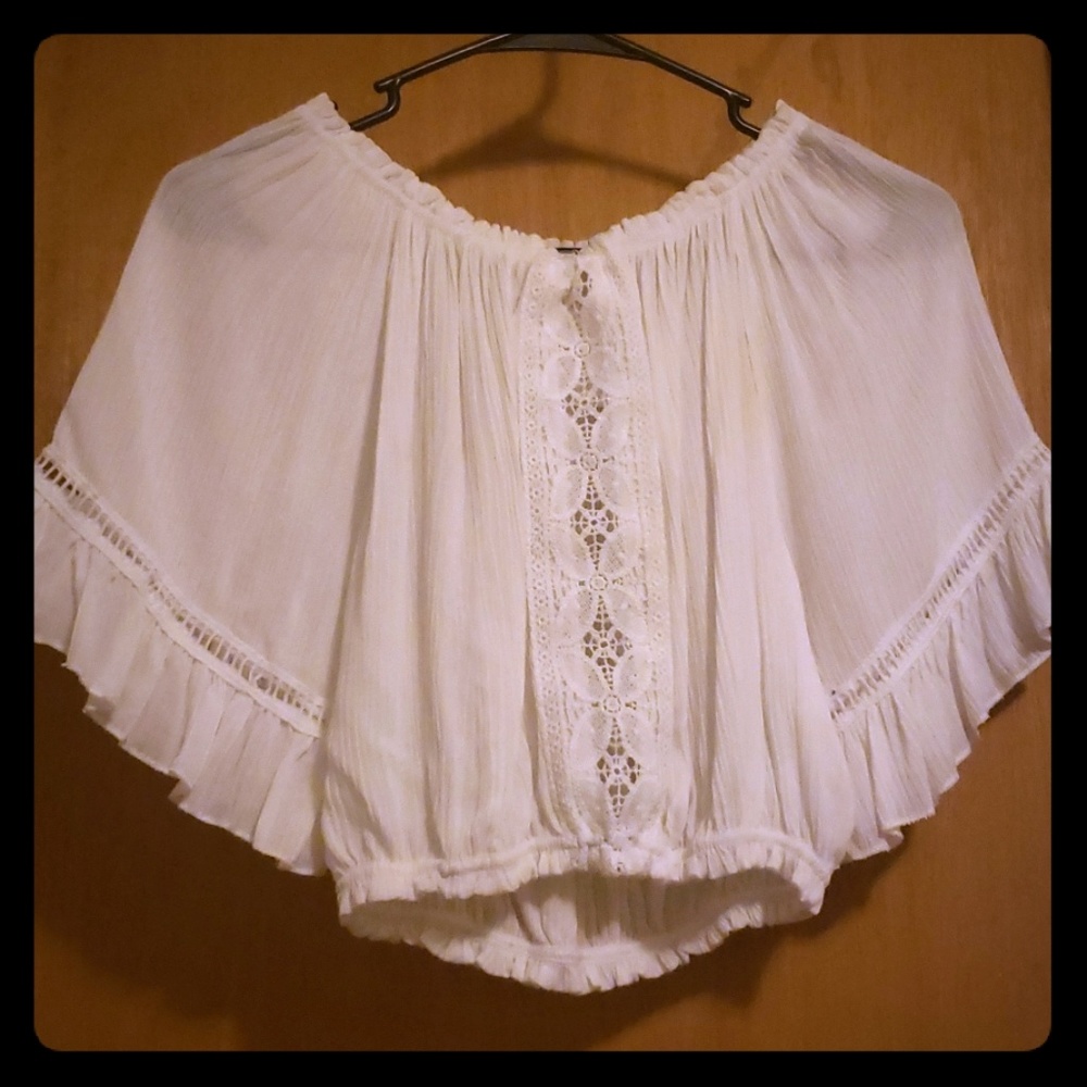 Lace crop top
